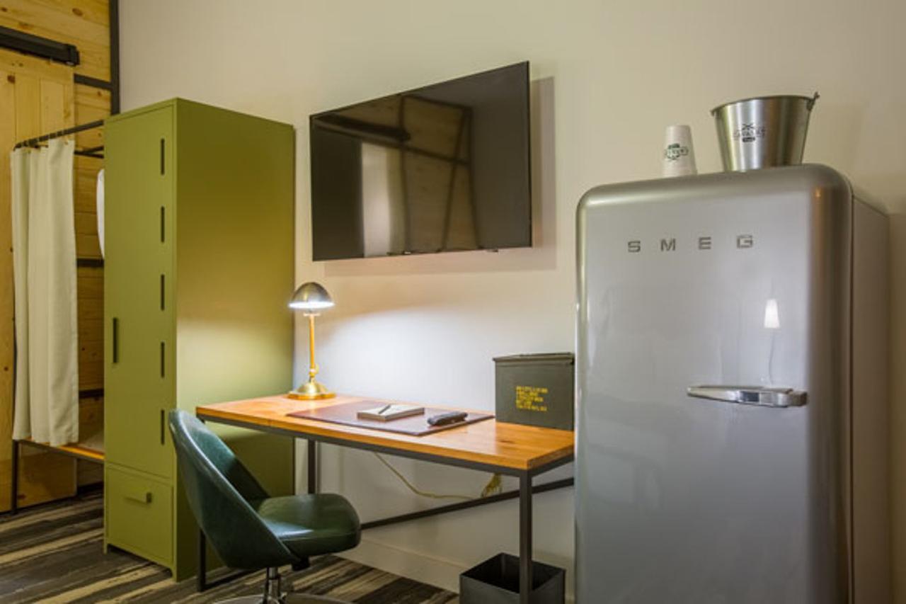 קולג' סטיישן Cavalry Court, By Valencia Hotel Collection מראה חיצוני תמונה